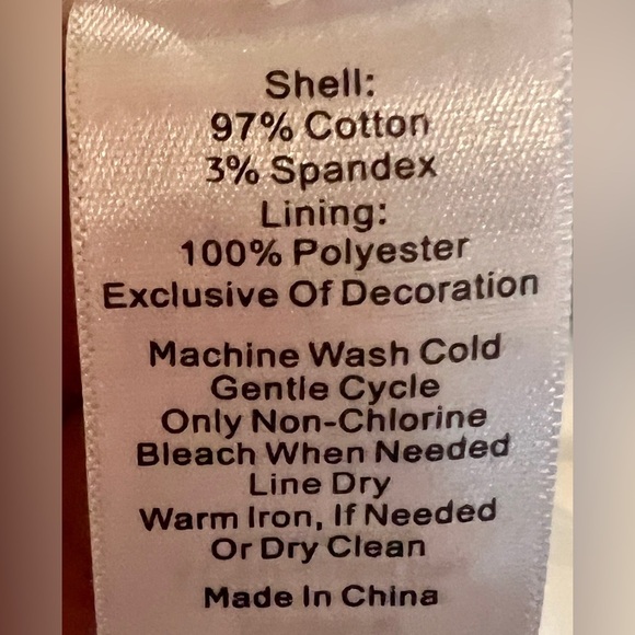 Talbots size 6 blue and white cotton blend lace hem skirt- office, date night - Picture 9 of 9